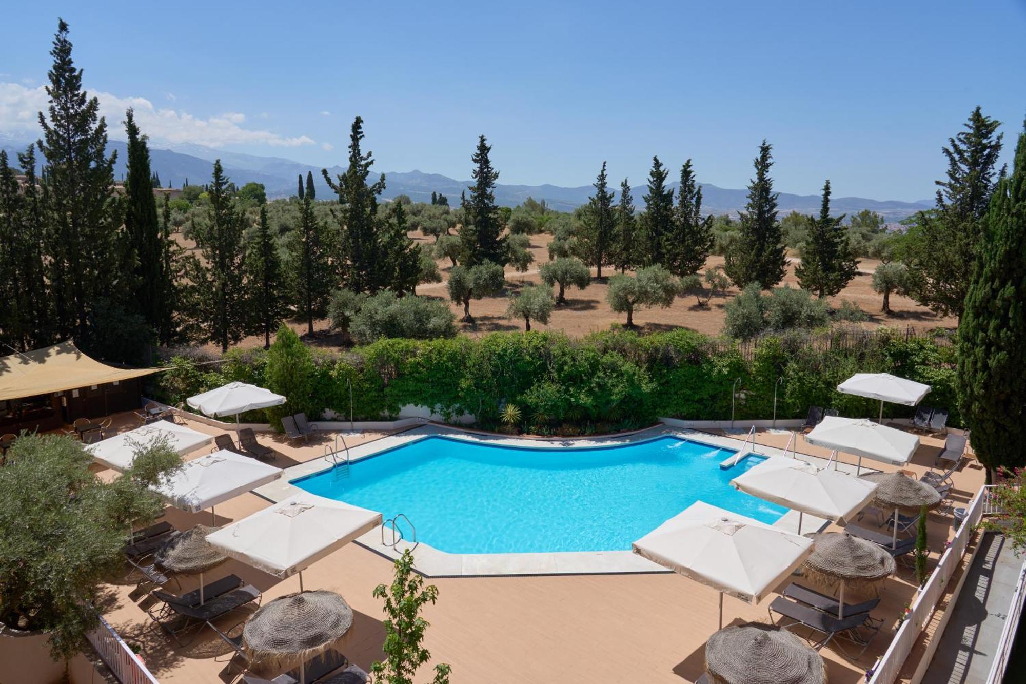 Porcel Alixares 4* Granada